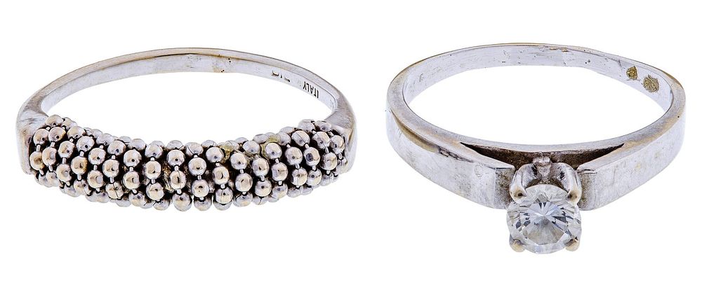 Lot 384: 18k White Gold Rings