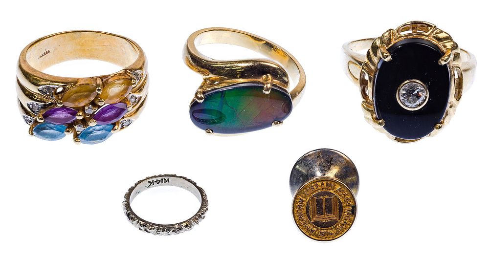 Lot 423: 14k Gold Jewelry Assortment