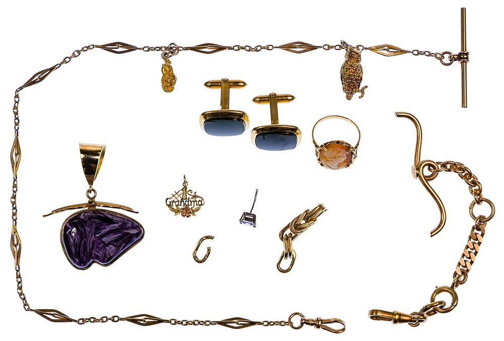 Lot 454: Gold Jewelry Assortment