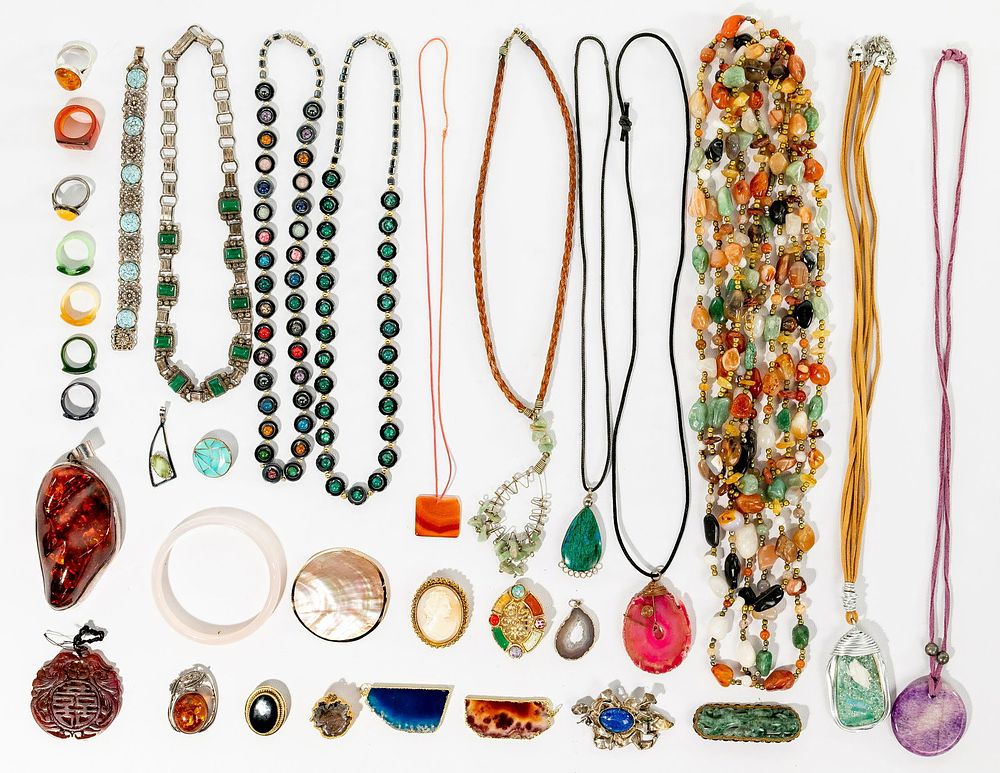 Lot 504: Sterling Silver, Stone, Agate and Amber Jewelry