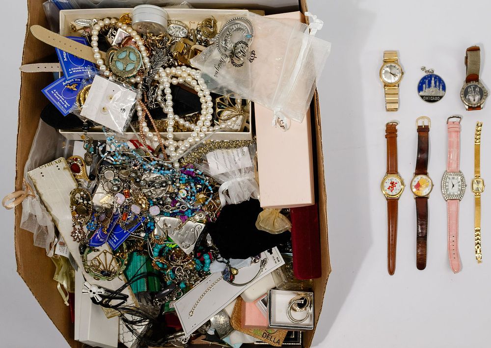 Lot 506: Costume Jewelry Assortment
