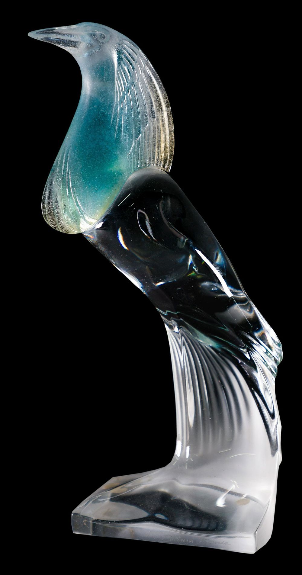 Lot 189: Daum Pate de Verre and Clear Glass Bird Figurine