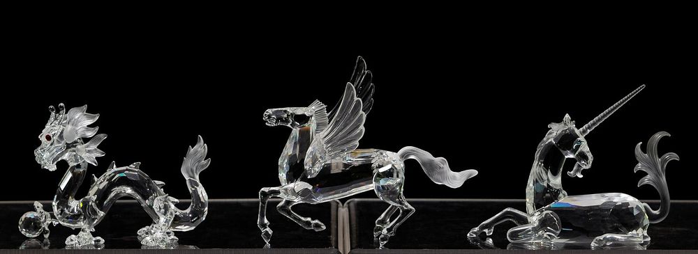 Lot 194: Swarovski Crystal 'Fabulous Creatures' Figurine