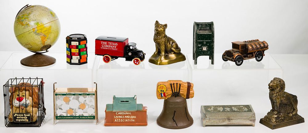 Lot 283: Bank Assortment