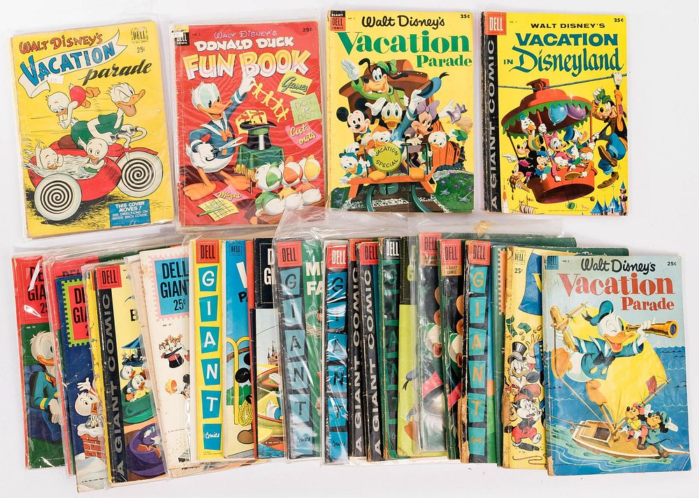 Lot 290: Dell 'Giant' Disney Comic Book Assortment
