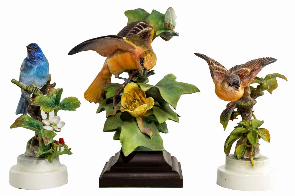 Lot 338: Dorothy Doughty for Royal Worcester Porcelain Bird
