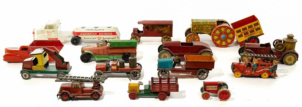Lot 431: Tin Toy Truck Assortment