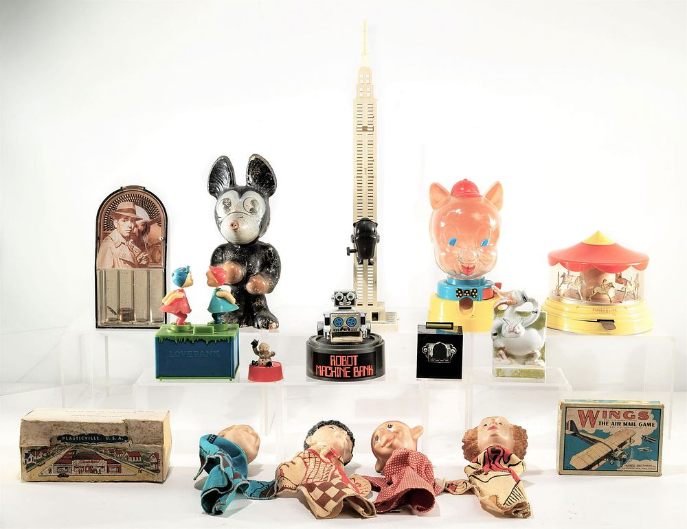 Lot 434: Toy and Bank Assortment