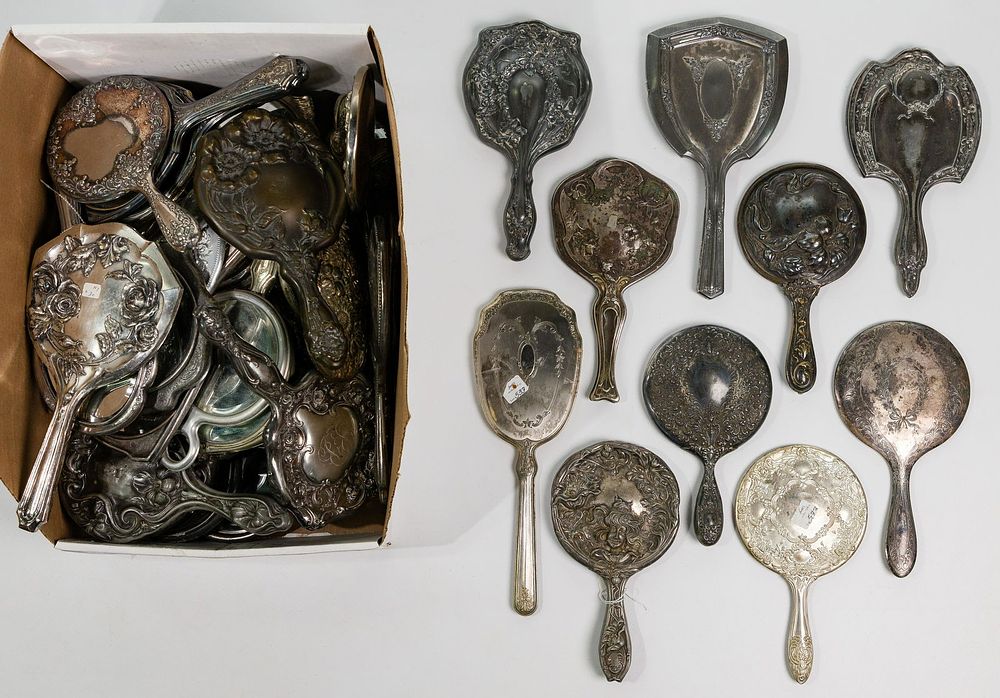 Lot 451: Vanity Mirror Assortment