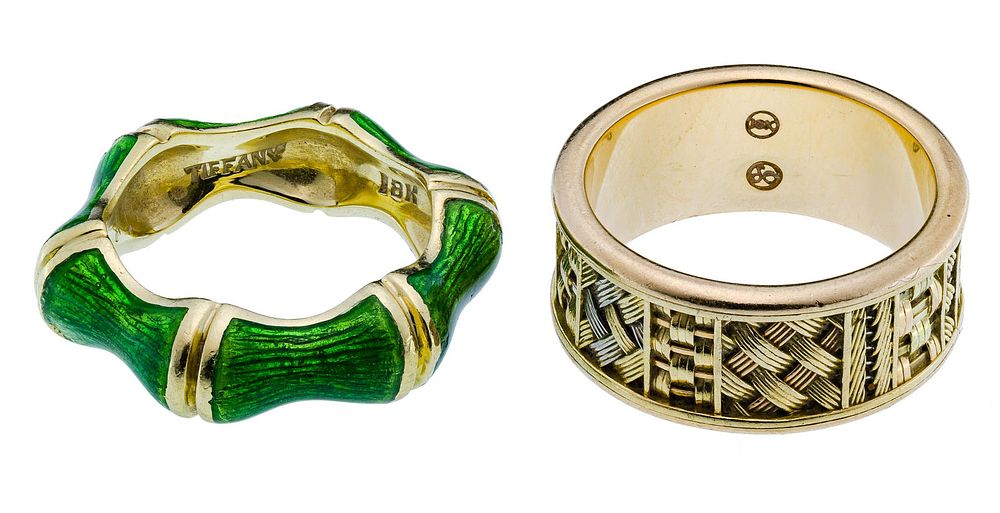 Lot 476: Tiffany 18k Gold and Enamel Ring