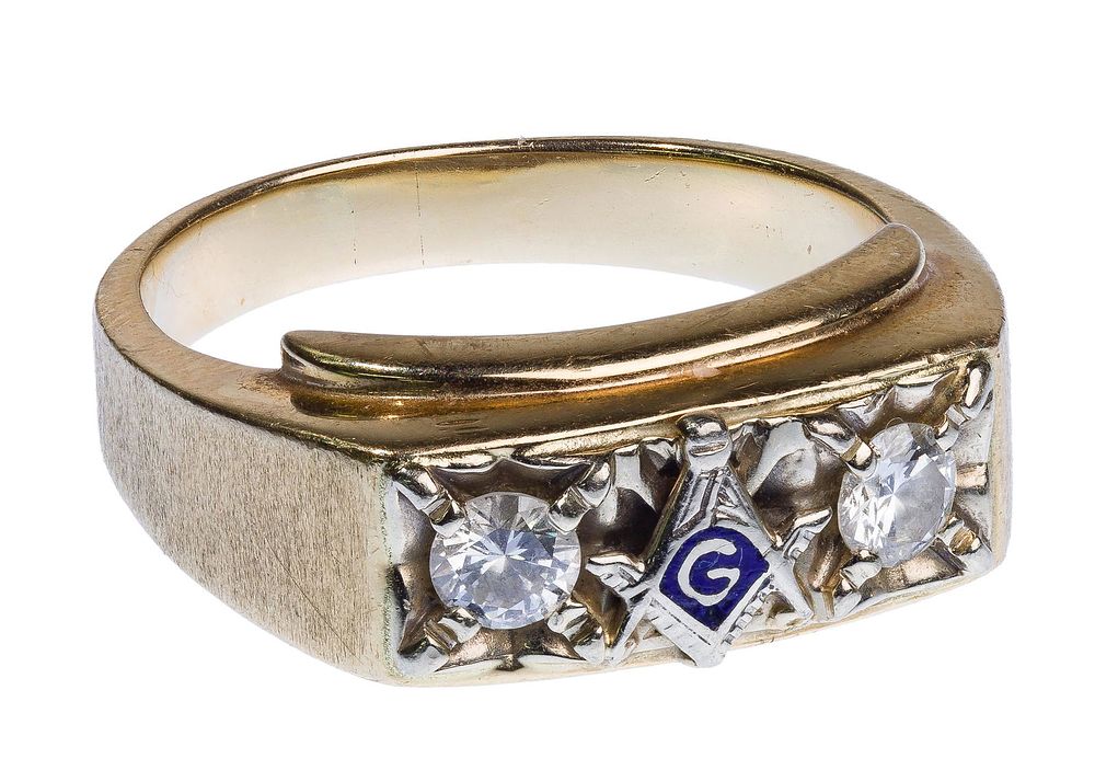 Lot 491: 14k Yellow Gold and Diamond Masonic Ring