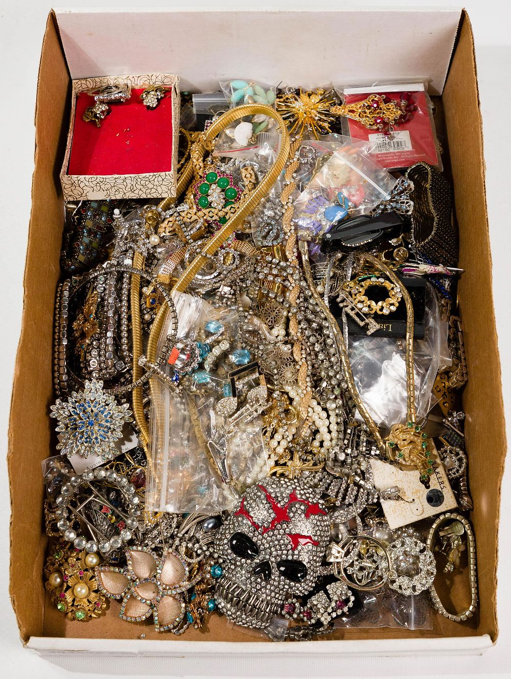 Lot 556: Rhinestone Jewelry Assortment