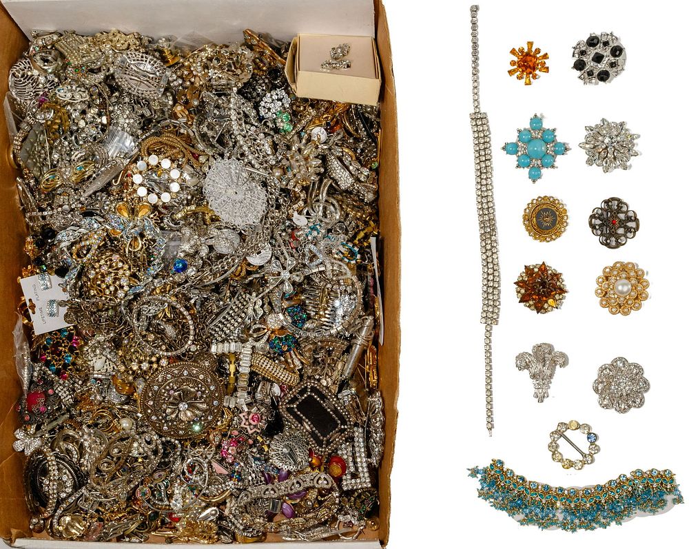 Lot 558: Rhinestone Jewelry Assortment