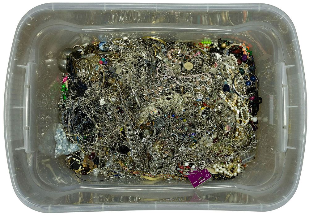 Lot 566: Costume Jewelry Assortment