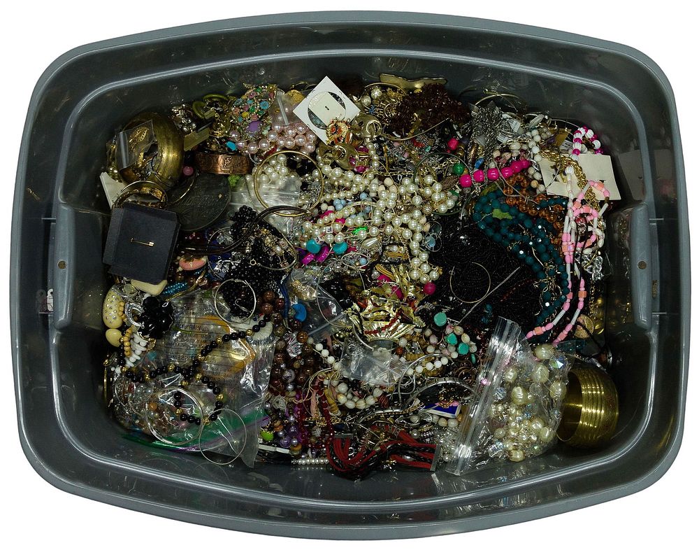 Lot 572: Costume Jewelry Assortment