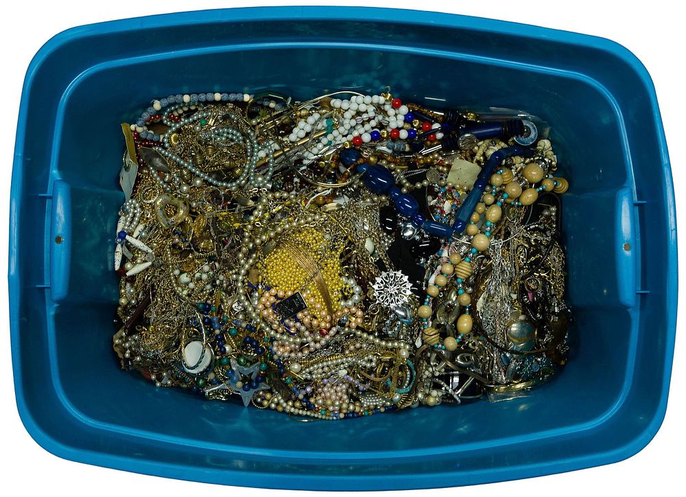 Lot 574: Costume Jewelry Assortment