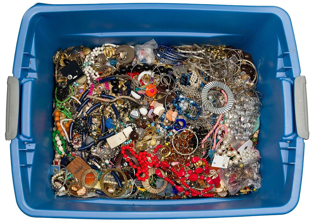 Lot 578: Costume Jewelry Assortment