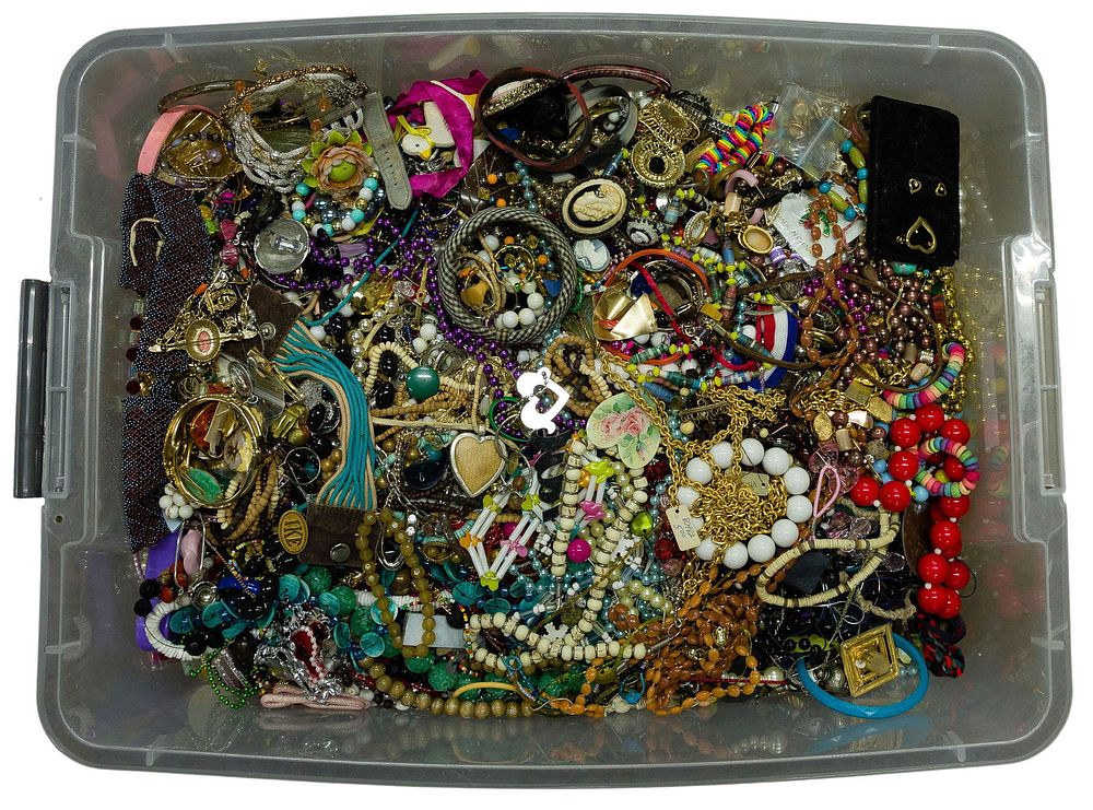 Lot 584: Costume Jewelry Assortment