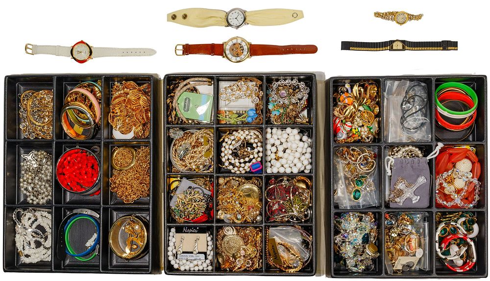 Lot 590: Costume Jewelry Assortment