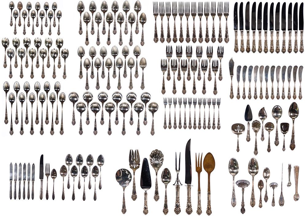 Lot 599: Reed and Barton Sterling Silver 'French Renaissance'