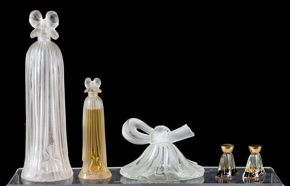 Lot 265: Lucien Lalong 'Jabot' and 'Indiscrete' Perfume Bottle