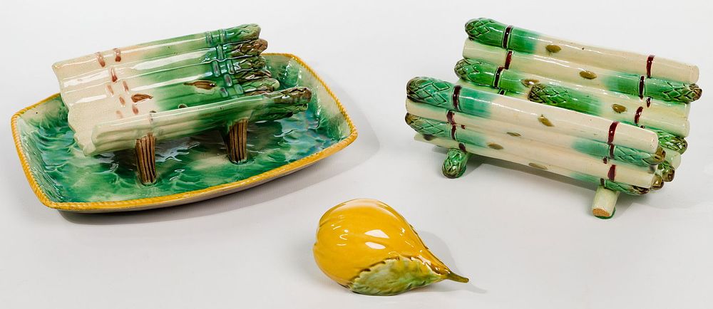 Lot 299: Majolica Asparagus Servers