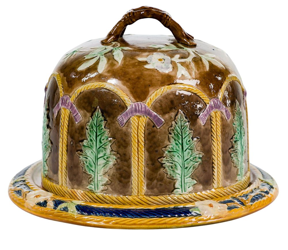 Lot 301: Majolica Cheese Server