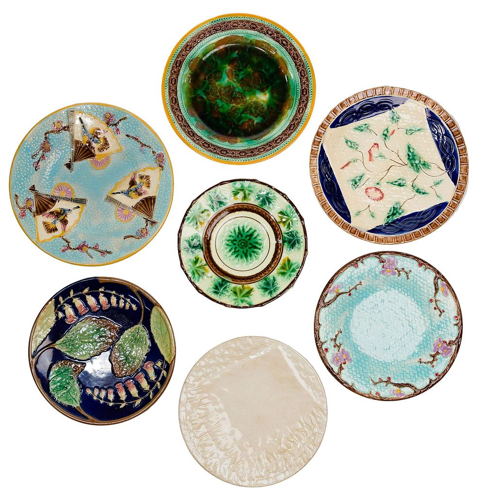 Lot 308: Majolica Plate Assortment