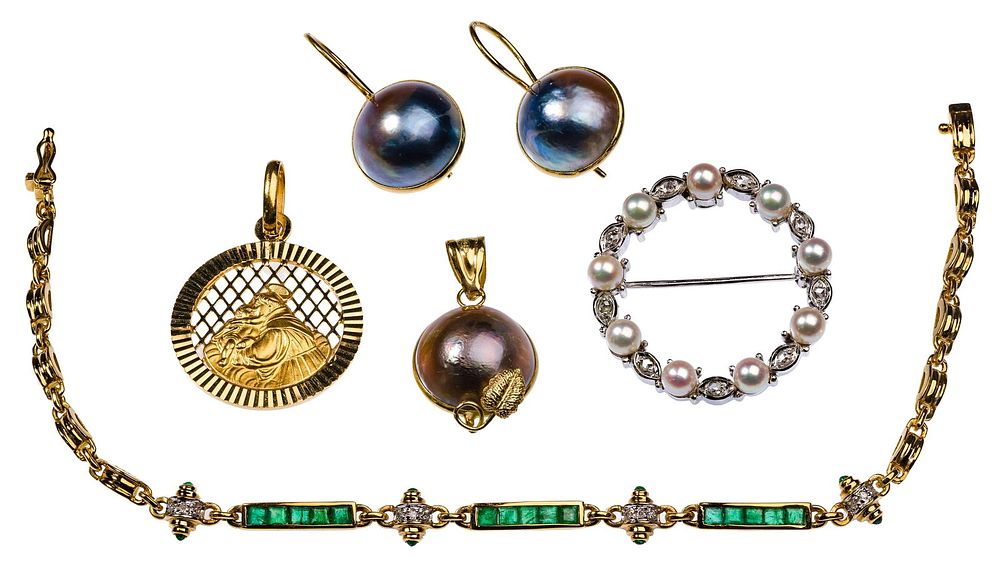Lot 412: 18k Gold Jewelry Assortment