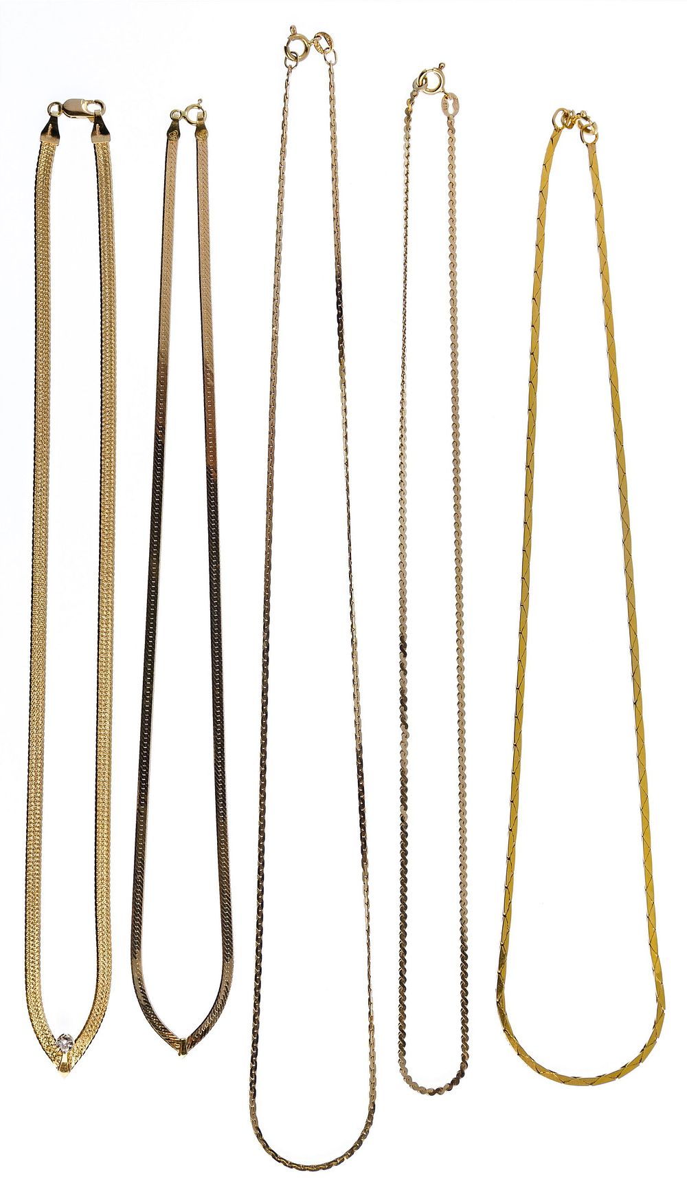 Lot 437: 14k Yellow Gold Necklace Assortment