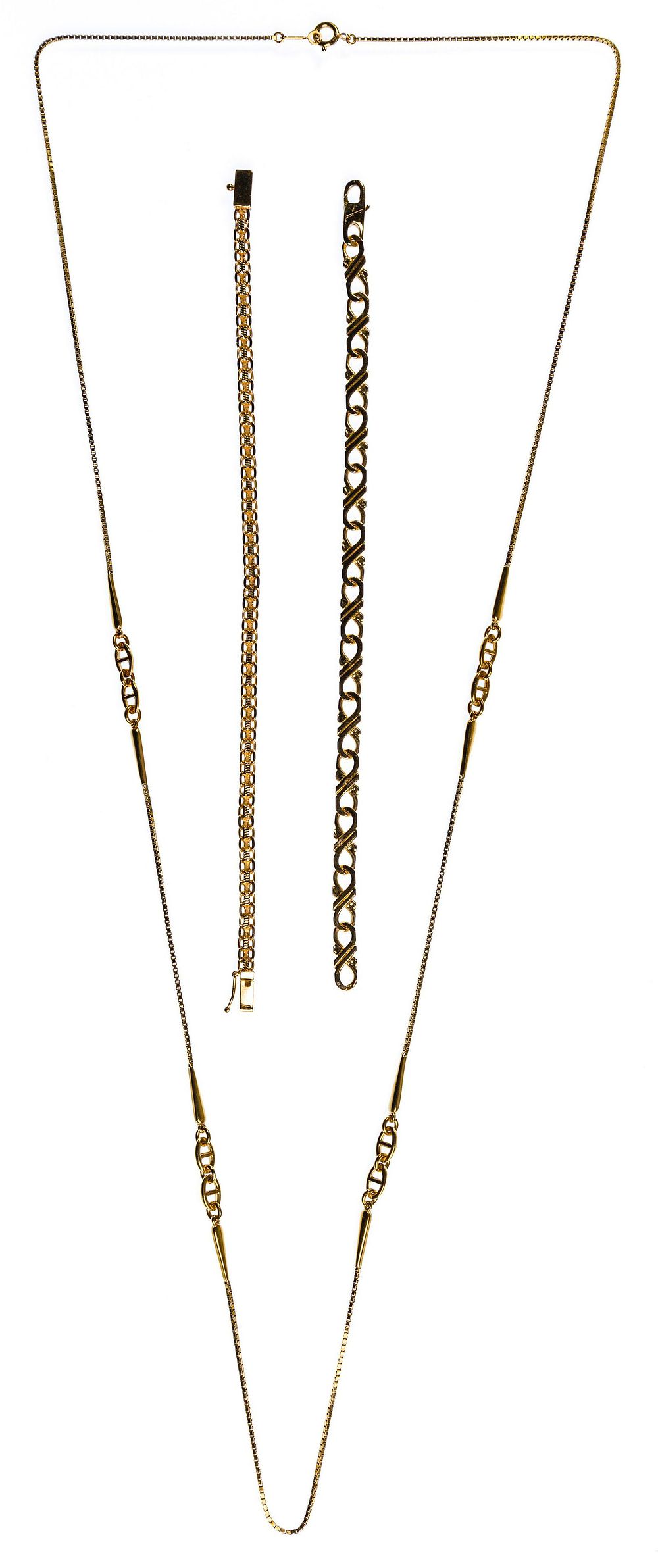 Lot 448: 14k Yellow Gold Jewelry Assortment