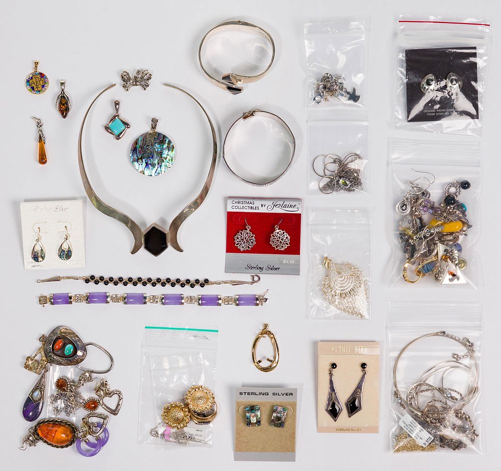 Lot 479: 10k Gold, Silver and Costume Jewelry Assortment