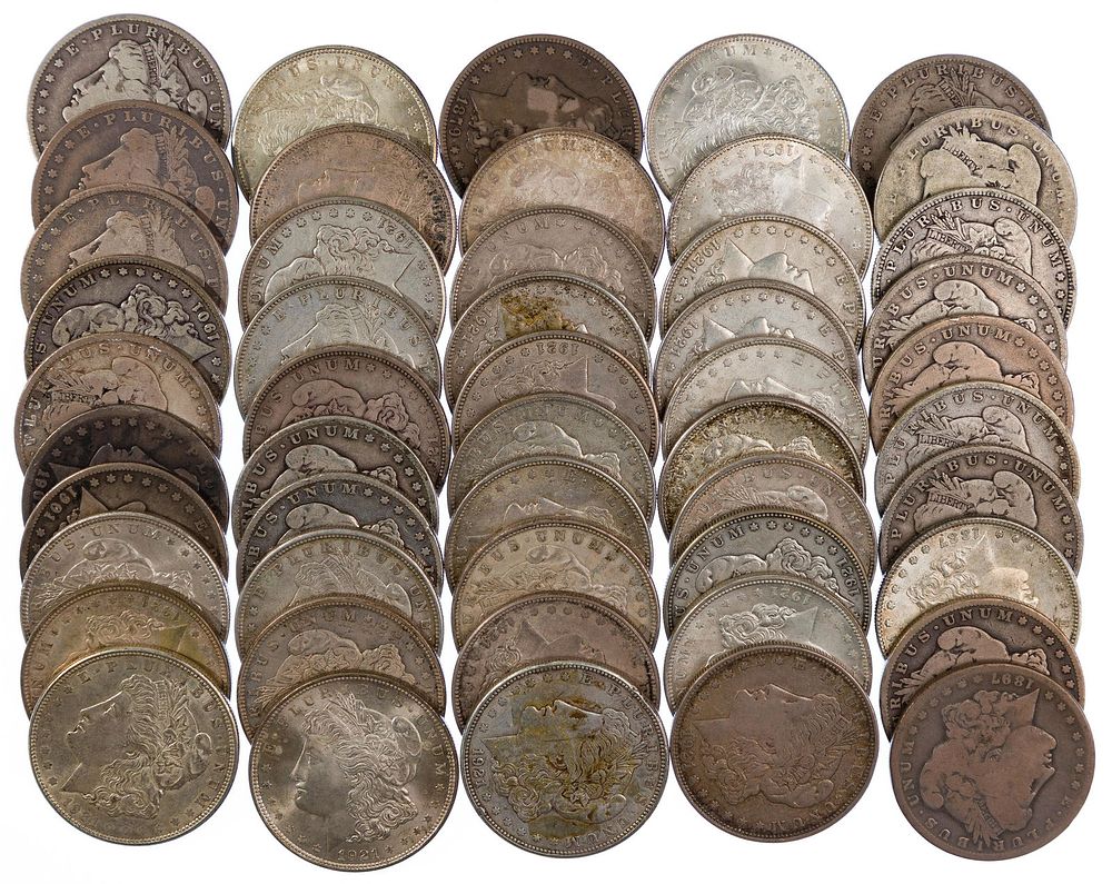 Lot 563: Morgan $1 Assortment