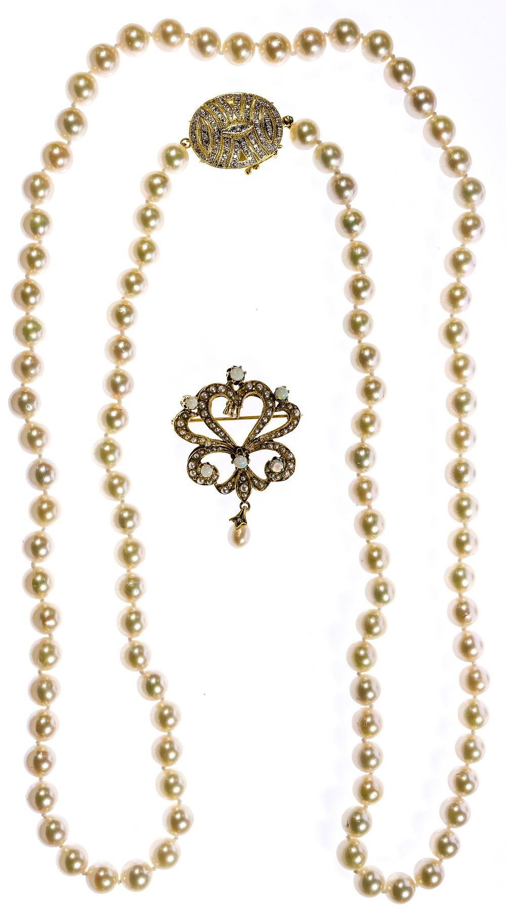Lot 290: 14k Yellow Gold and Pearl Jewelry Assortment