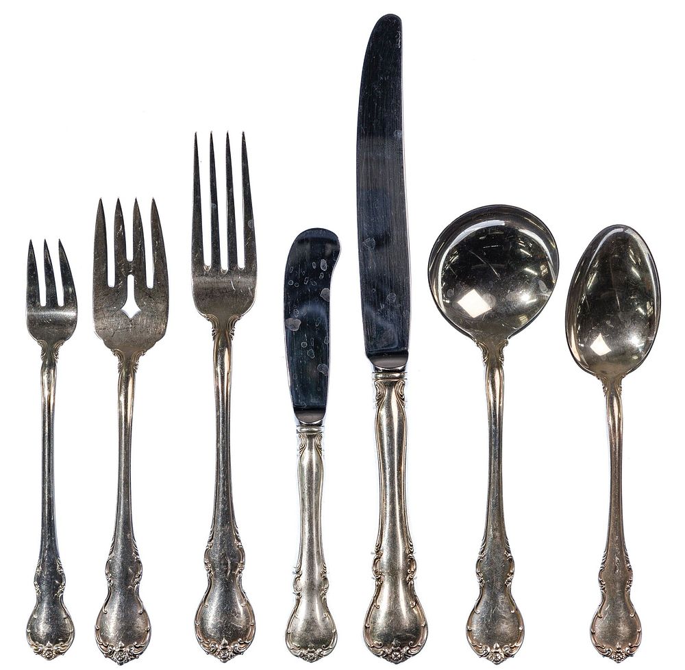 Lot 338: Towle 'French Provincial' Sterling Silver Flatware