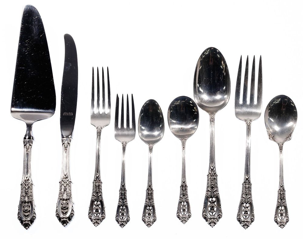 Lot 350: Wallace "Rose Point" Sterling Silver Flatware Service