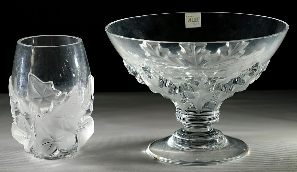 Lot 175: Lalique Crystal 'Hedera' Vase and 'Olonne' Compote