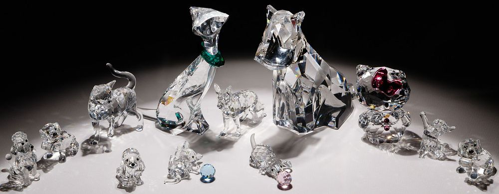 Lot 196: Swarovski Crystal Dog and Cat Figurine Assortment