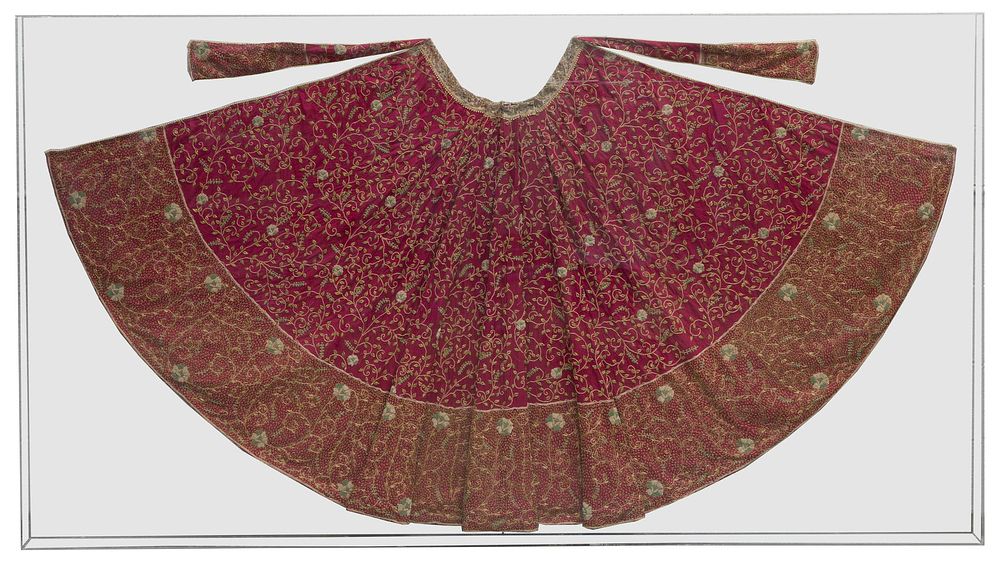 Lot 254: Malini Ramani Collection Wedding Cape