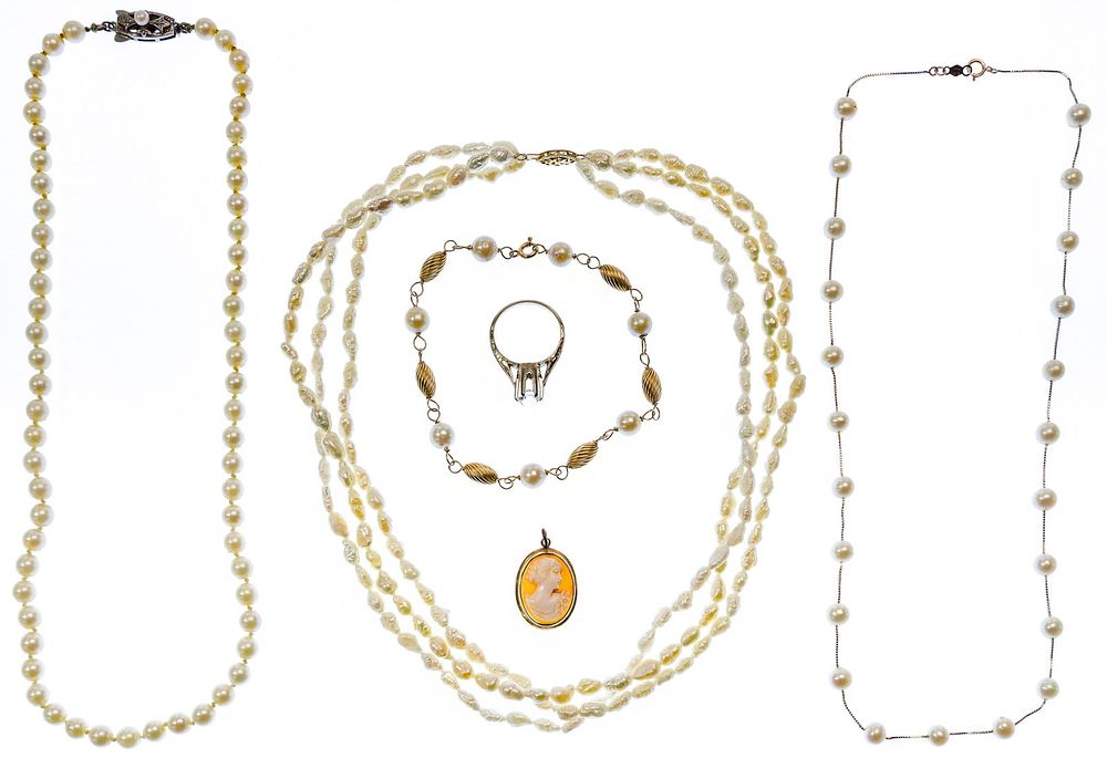 Lot 305: Mikimoto Pearl Necklace and Mixed Gold Assortment