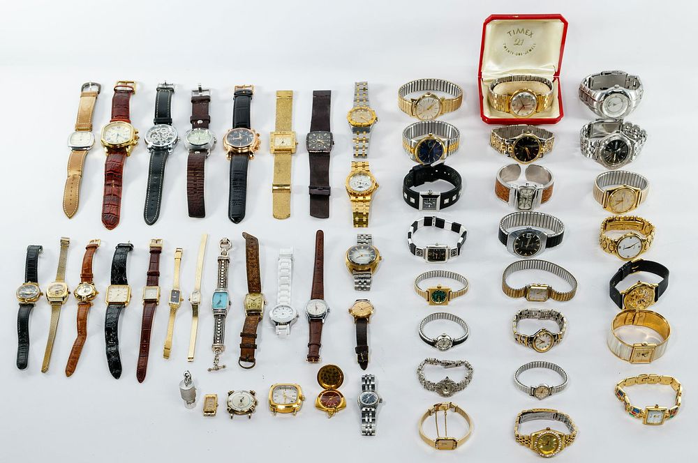 Lot 322: Mixed Wrist Watch Assortment