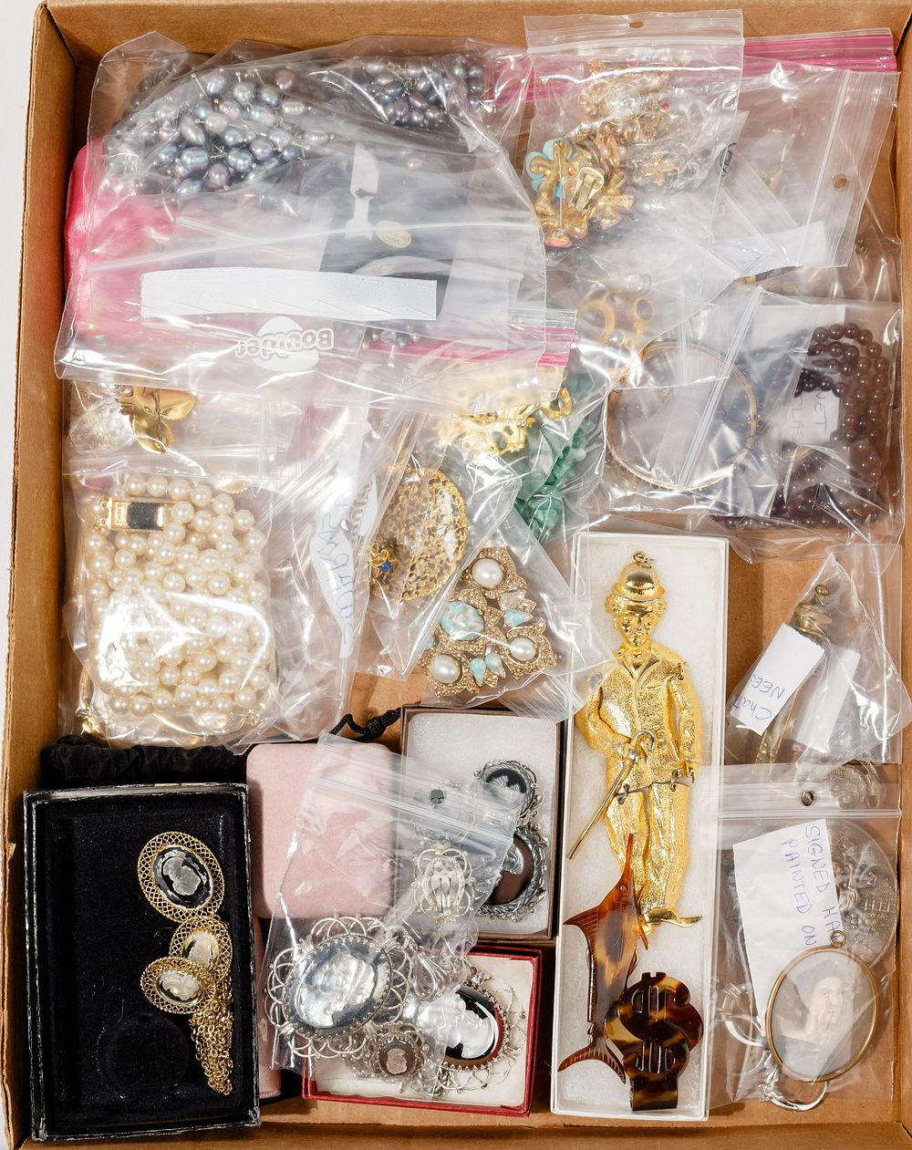 Lot 349: Costume Jewelry Assortment