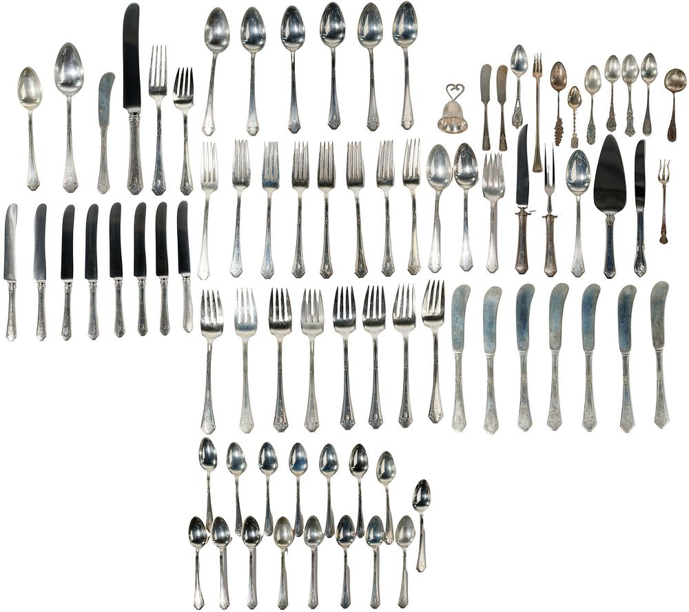 Lot 362: Towle 'Lady Mary' Sterling Silver Flatware Assortment