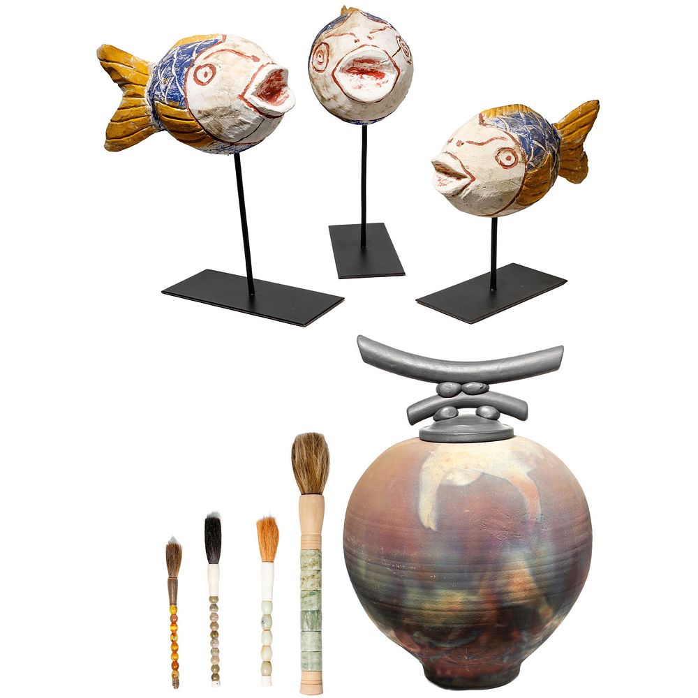Lot 114: Asian Style Decorative Assortment