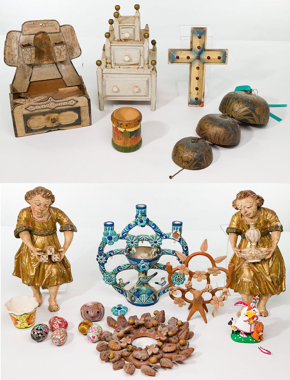 Lot 121: Ethnographic Object Assortment
