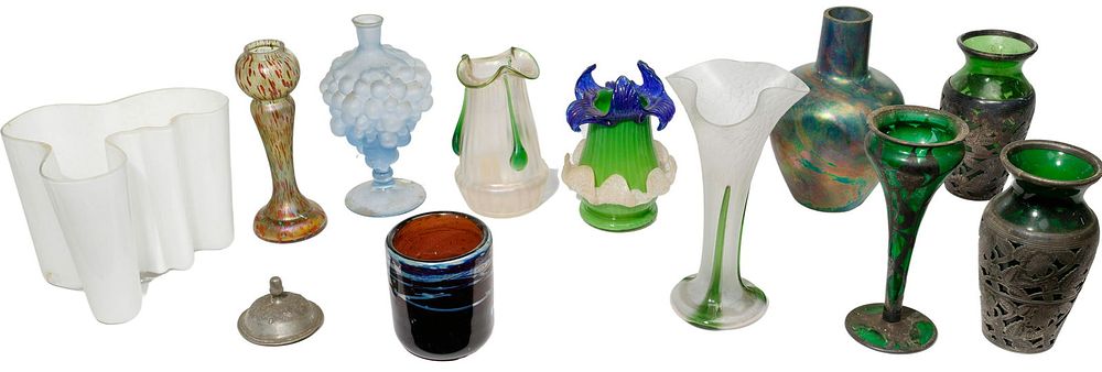 Lot 230: Art Glass Assortment