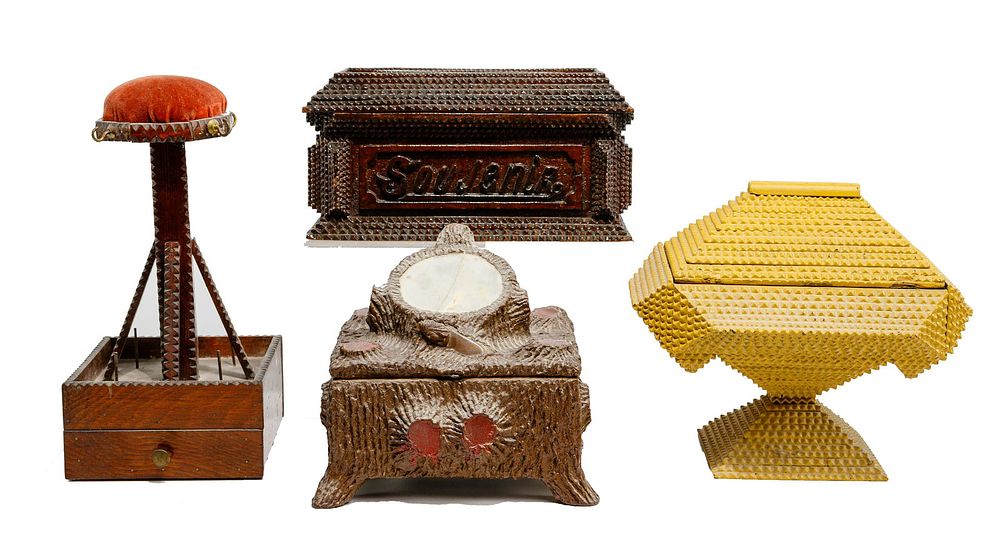 Lot 353: Tramp Art Box Assortment