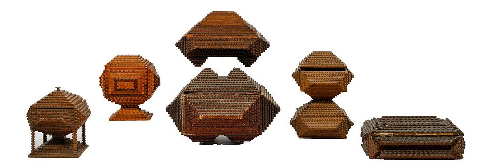 Lot 359: Tramp Art Box Assortment