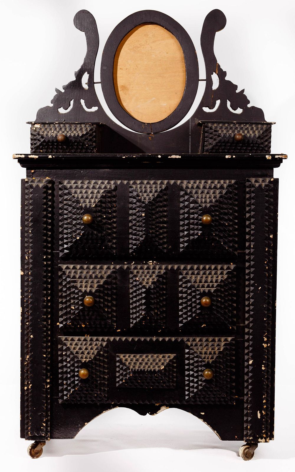 Lot 371: Tramp Art Child-Size Vanity