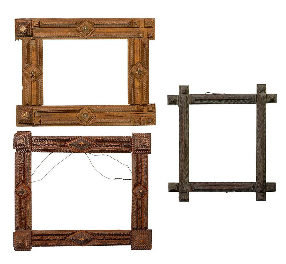 Lot 379: Tramp Art Frame Assortment